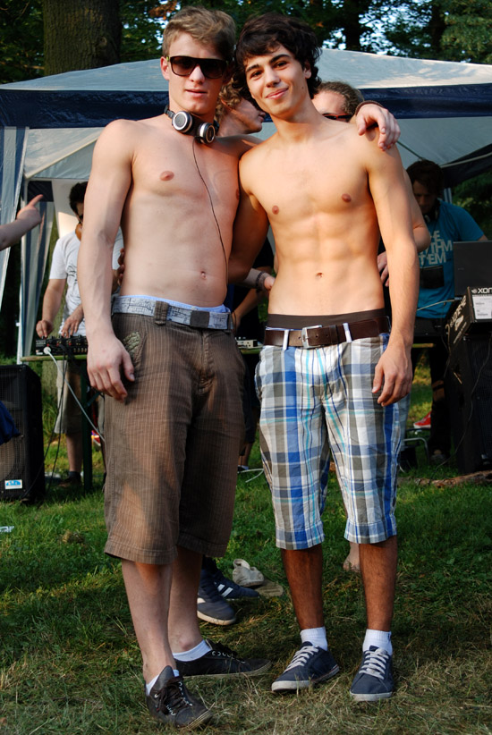 Let the music play - Eine Dokumentation über Musik und ihre Menschen