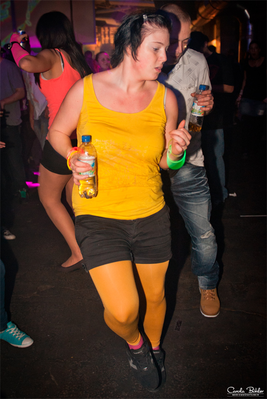 Let the music play - Drum and Bass