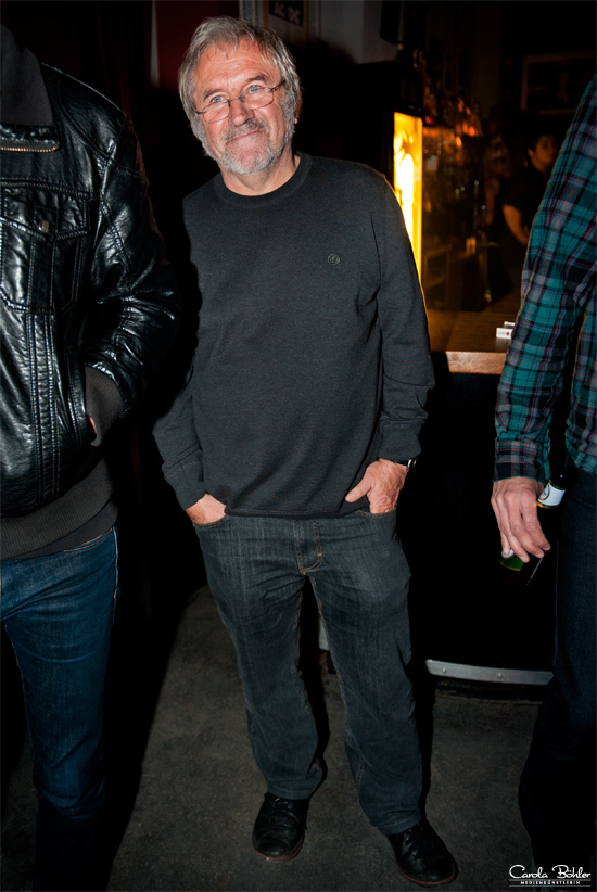 Let the music play - Neo-Psych-Garage-Punk